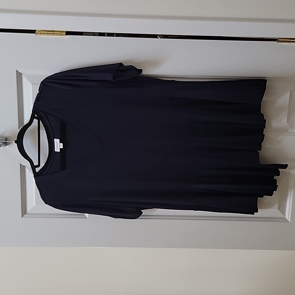 Avenue Short Sleeve Top